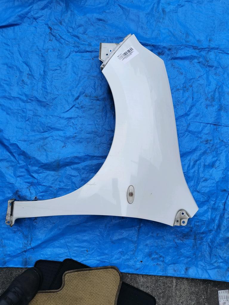 GUARDAFANGO LH NISSAN WINGROAD 2005-2018 WAGON Y12 JY12