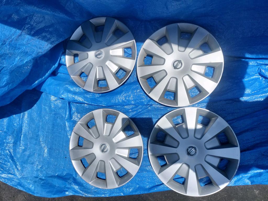 TAPA DE ARO RUEDA NISSAN TIIDA 2004-2012 SEDAN SC11 SJC11
