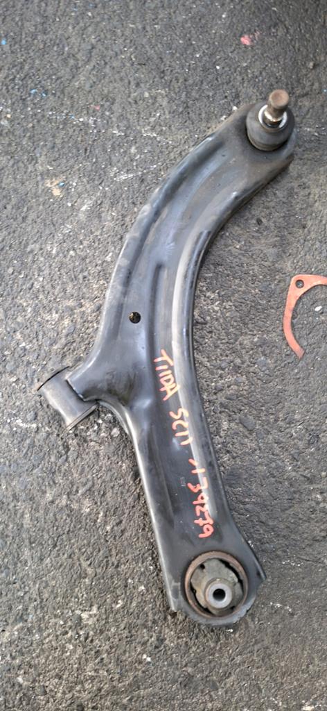 TRAPECIO RH NISSAN TIIDA 2004-2012 SEDAN SC11 SJC11