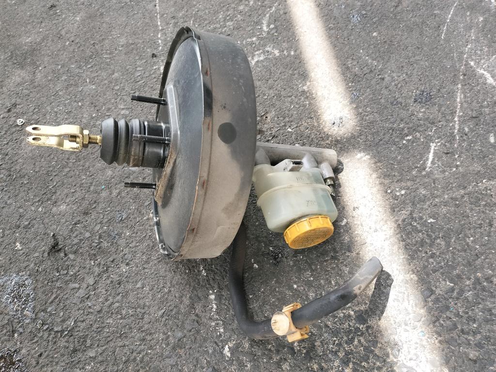 BOMBA DE FRENO NISSAN SUNNY 1998-2004 SEDAN B15 SB15