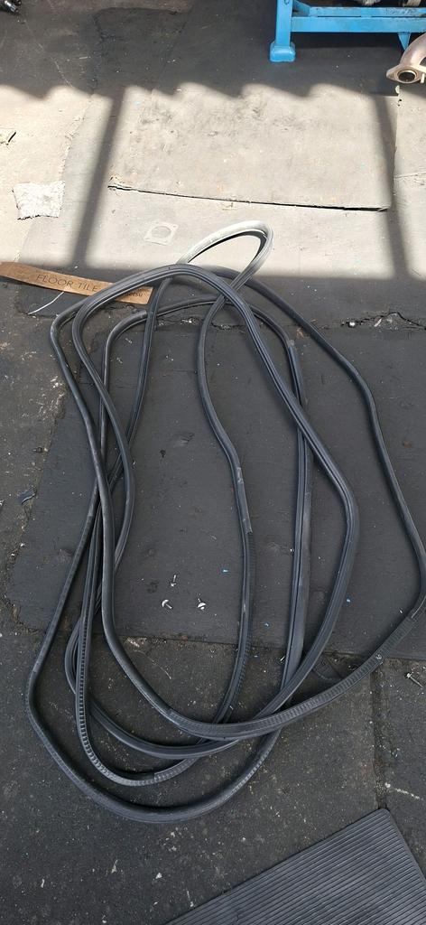 JEBE DE PUERTA NISSAN SUNNY 1998-2004 SEDAN B15 SB15