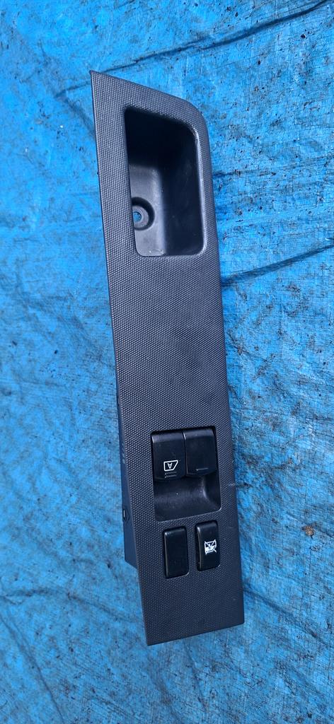 CONTROL SIMPLE DE LEVANTA LUNA MAZDA FAMILIA 2007-2018 VAN VY12 BVZNY12