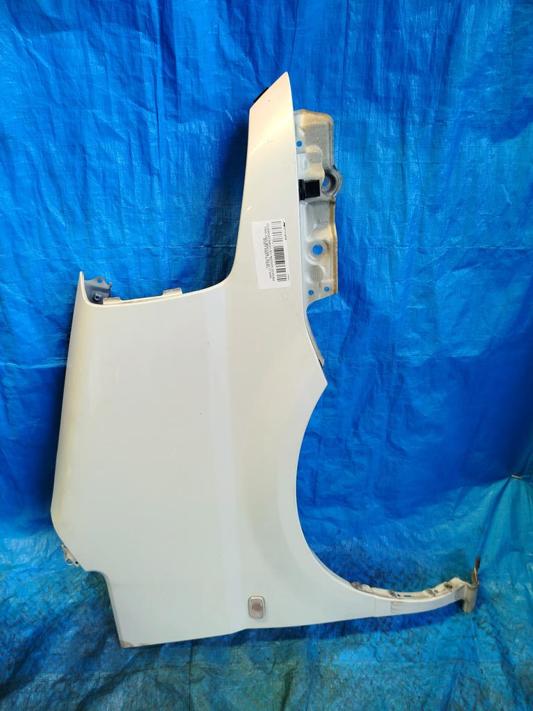 GUARDAFANGO RH NISSAN SERENA 1999-2005 MINIVAN C24 VNC24