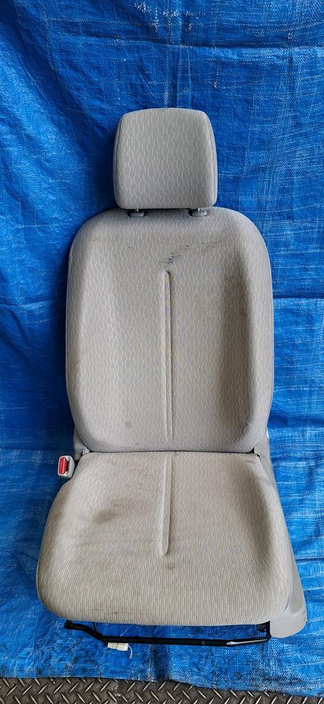 ASIENTO DELANTERO LH TOYOTA BELTA 2005-2012 SEDAN KSP92 SCP92