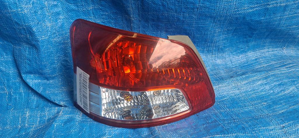 FARO POSTERIOR LH TOYOTA BELTA 2005-2012 SEDAN KSP92 SCP92