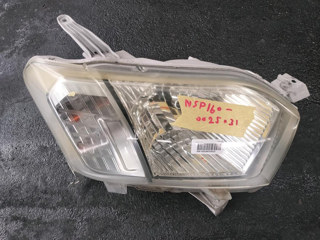 FARO DELANTERO RH TOYOTA PROBOX 2014-2026 WAGON NCP160V NSP160V