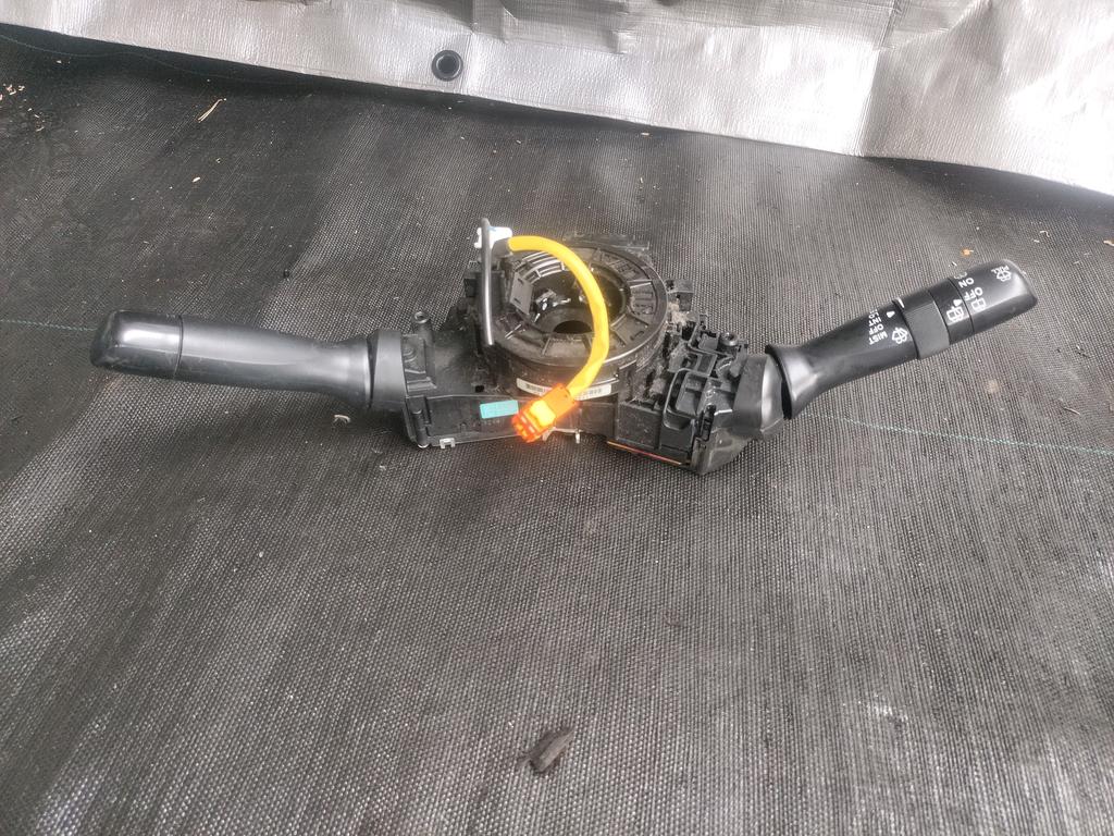 CONTROL DE LUCES DIRECCIONAL TOYOTA SIENTA 2003-2015 MINIVAN NCP81 NCP85G
