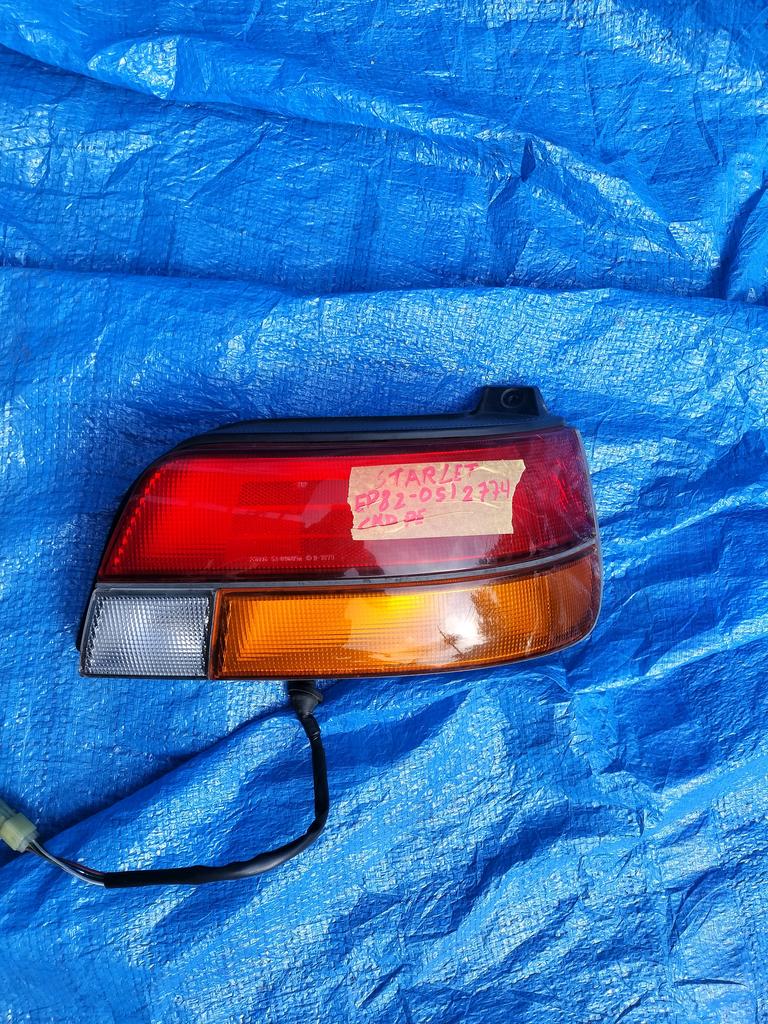 FARO POSTERIOR RH TOYOTA STARLET 1989-1996 HATCHBACK EP80 NP80