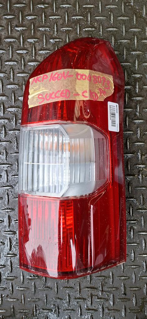 FARO POSTERIOR RH TOYOTA SUCCEED 2014-2020 WAGON NCP160V NSP160V