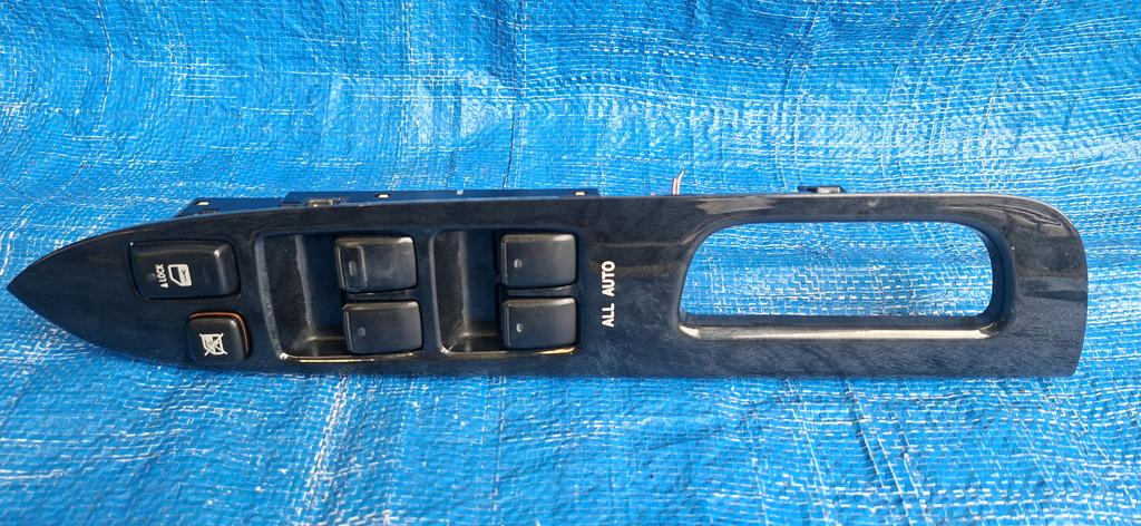 CONTROL MULTIPLE DE LEVANTA LUNA TOYOTA WISH 2003-2009 WAGON ANE10G ZNE14G