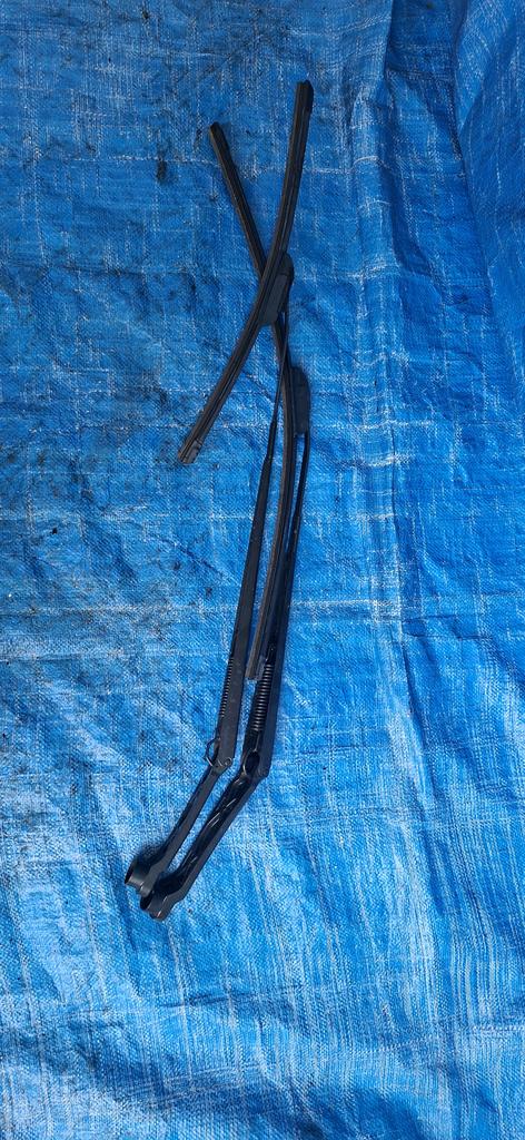 BRAZO DE LIMPIAPARABRIZA PLUMILLA DELANTERO PAR SUBARU FORESTER 2012-2018 SUV SJ5 SJG