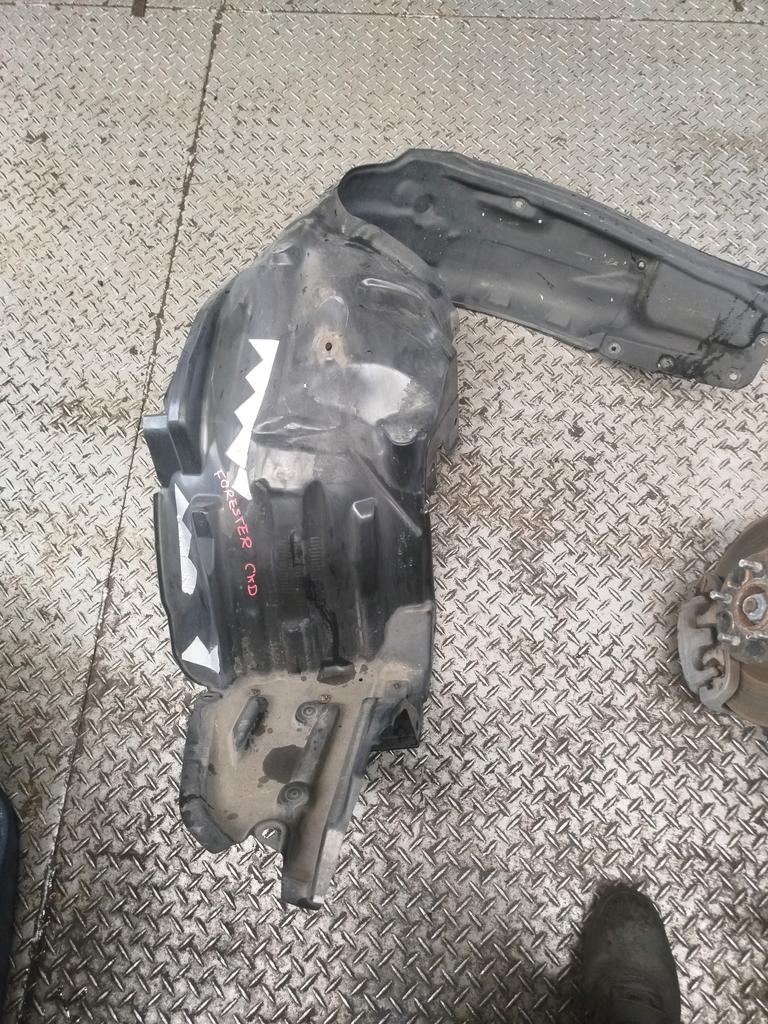 PLASTICO DE GUARDAFANGO LH SUBARU FORESTER 2012-2018 SUV SJ5 SJG