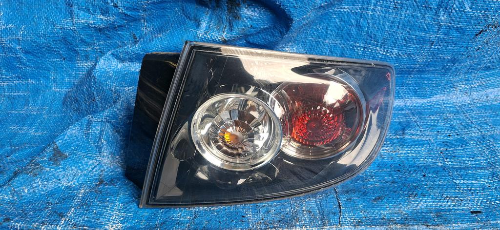 FARO POSTERIOR RH MAZDA AXELA 2003-2009 SEDAN BKEP BK5P