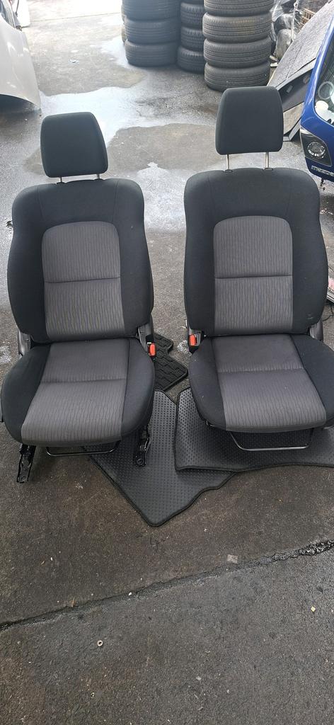 ASIENTO DELANTERO PAR MAZDA AXELA 2003-2009 HATCHBACK BK3P BKEP