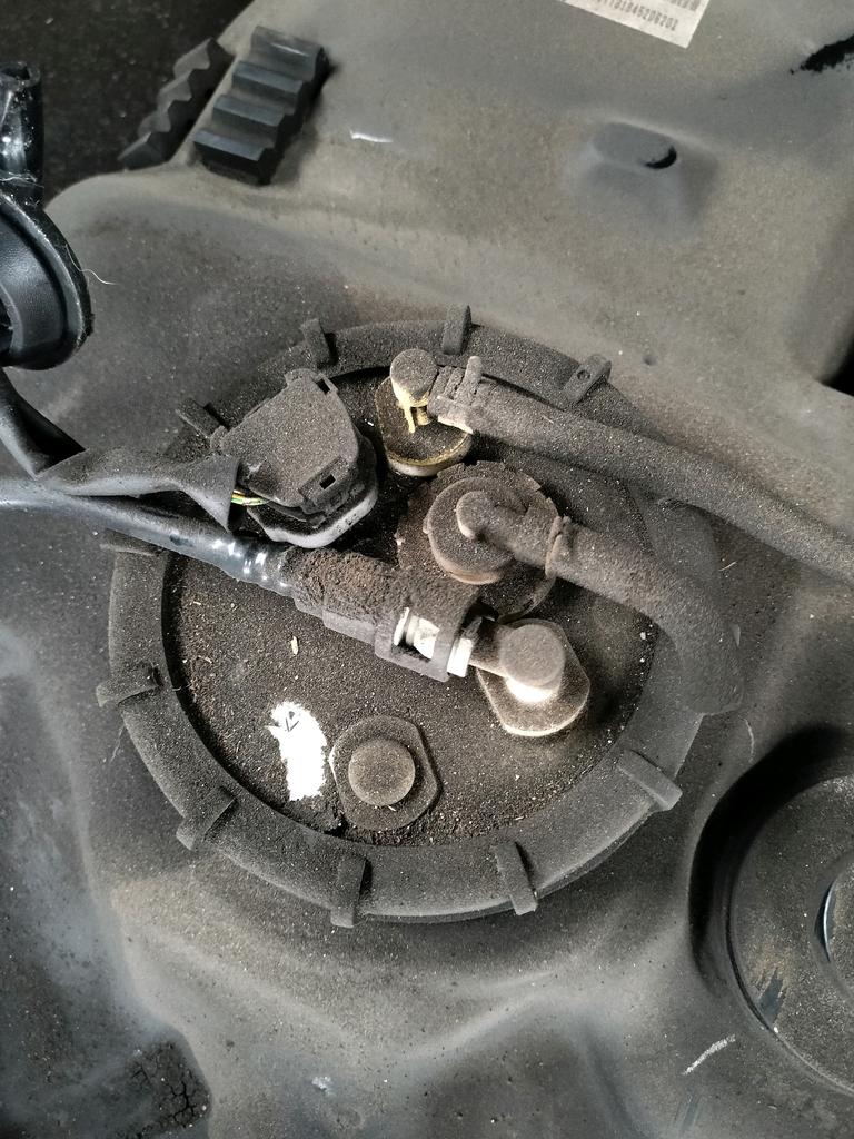 BOMBA DE GASOLINA COMPLETA HONDA FIT 2001-2007 HATCHBACK GD1 GD4