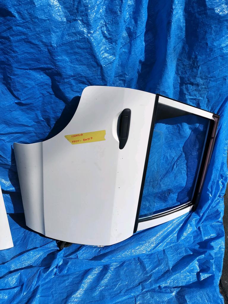 PUERTA POSTERIOR RH MAZDA FAMILIA 1999-2008 VAN VY11 VFNY11