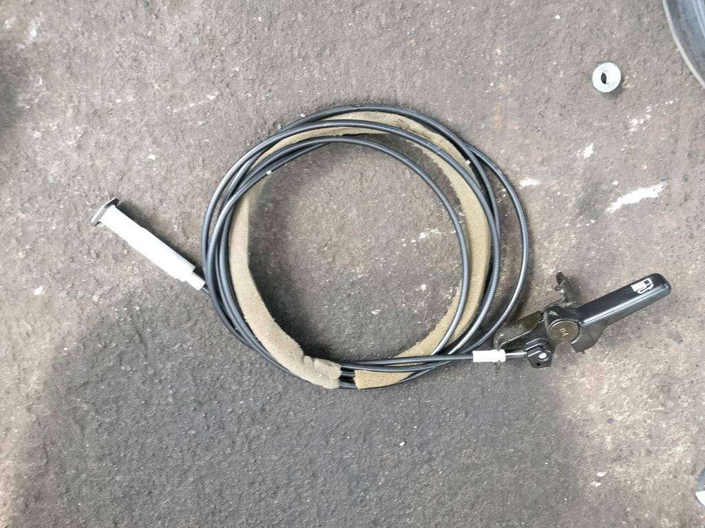 CABLE DE TANQUE GASOLINA MAZDA FAMILIA 1999-2008 VAN VY11 VFNY11