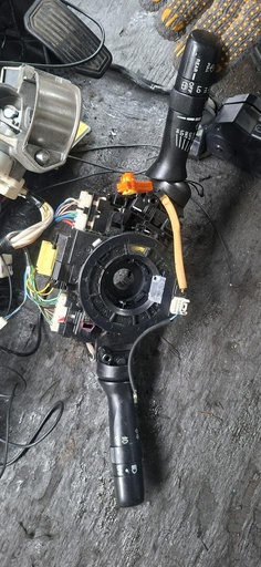 [VCQQJU] CONTROL DE LUCES DIRECCIONAL TOYOTA FIELDER 2006-2012 WAGON NZE141G ZRE144G