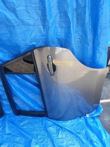 [BDXMC2] PUERTA POSTERIOR LH NISSAN WINGROAD 2005-2018 WAGON Y12 JY12