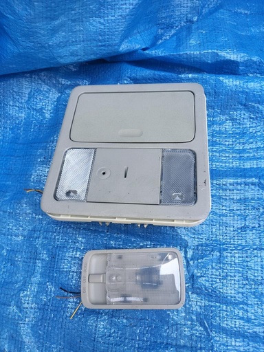 [QA52SU] FARO DE SALON LUZ INTERIOR NISSAN TIIDA 2004-2012 SEDAN SC11 SJC11