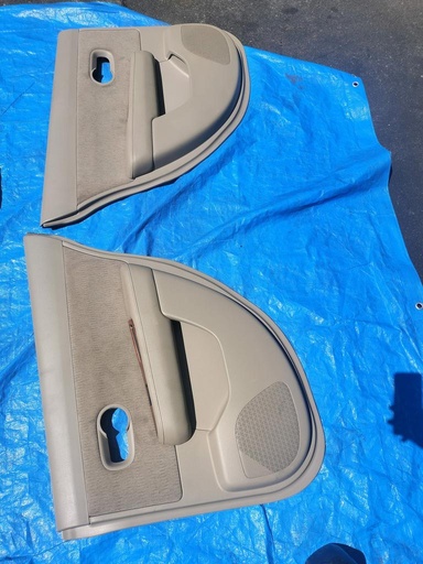 [BJAJ62] TAPIZ CUBIERTA PUERTA POSTERIOR PAR NISSAN TIIDA 2004-2012 SEDAN SC11 SJC11