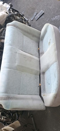[6H5MG6] ASIENTO POSTERIOR DE AUTO NISSAN SUNNY 1998-2004 SEDAN B15 SB15
