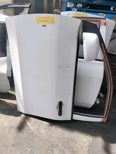 [WQPSHG] PUERTA DELANTERA LH NISSAN AD VAN 2006-2021 VAN VY12 Y12
