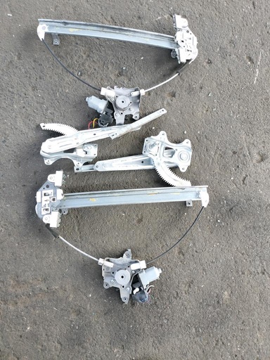 [YXTY47] CREMALLERA DE PUERTA ELECTRICA NISSAN AD VAN 2006-2021 VAN VY12 Y12