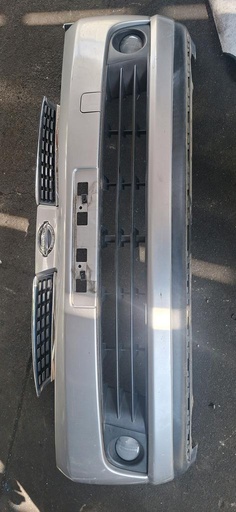 [RJ8WHR] PARACHOQUE DELANTERO NISSAN TIIDA 2004-2012 HATCHBACK C11 JC11
