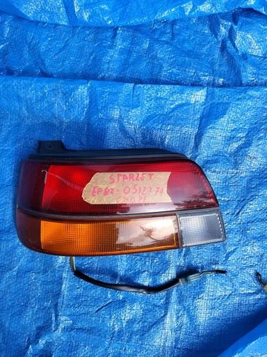 [7SSX7A] FARO POSTERIOR LH TOYOTA STARLET 1989-1996 HATCHBACK EP80 NP80