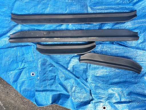[2W3YUY] PISADERA DE PUERTA TOYOTA STARLET 1989-1996 HATCHBACK EP80 NP80