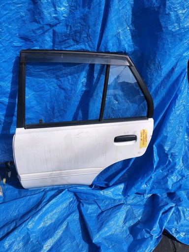 [SAEAHJ] PUERTA POSTERIOR LH TOYOTA STARLET 1989-1996 HATCHBACK EP80 NP80