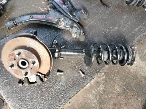 [K8NNK4] SUSPENSION DEL.MACPHERSON DISCO RH TOYOTA STARLET 1989-1996 HATCHBACK EP80 NP80