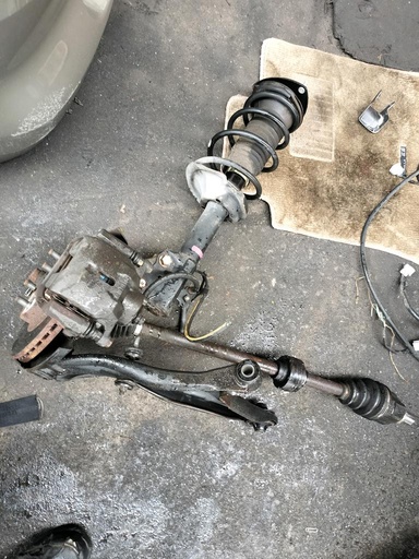 [FZQT3Y] SUSPENSION DEL.MACPHERSON DISCO RH TOYOTA WILL CYPHA 2002-2005 HATCHBACK NCP70 NCP75