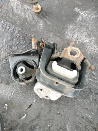 [MH9WSZ] SOPORTE DE MOTOR TOYOTA 1NZ