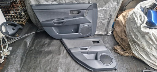 [KQC34W] TAPIZ CUBIERTA PUERTA DELANTERA PAR MAZDA AXELA 2003-2009 HATCHBACK BK3P BKEP
