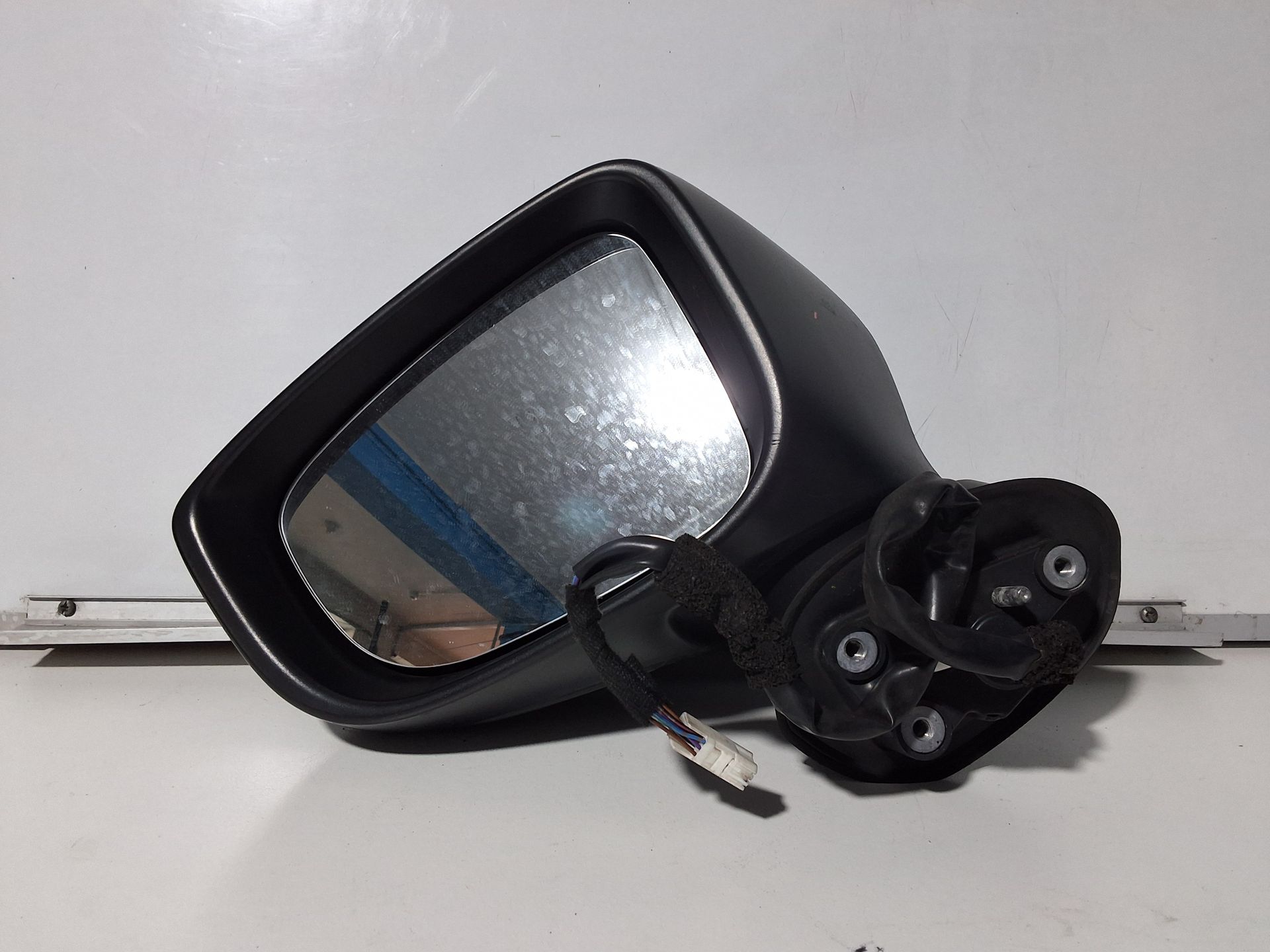 EBI22026030108